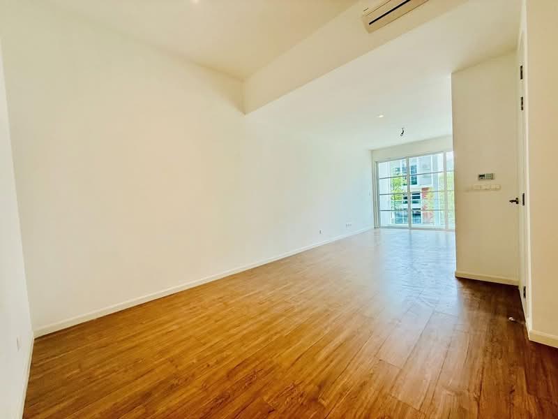 3-storey Terraced House for Sale in Alam Damai (Cheras) - Mei SM Lee - Emerald Hill, Alam Damai, Cheras - PropertyGuru.com.my