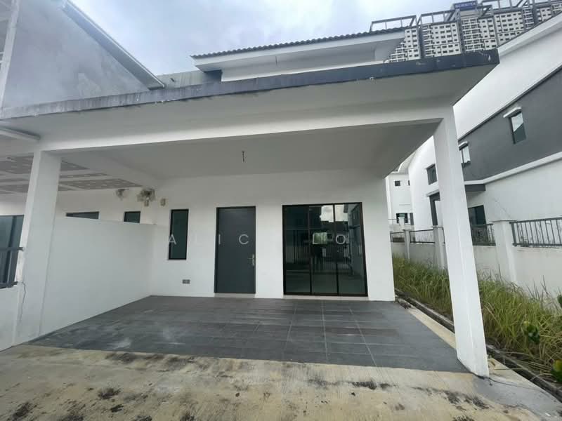 Semi-Detached House for Sale in Taman Scientex Rawang (Rawang) - Alice Low - Exterior - PropertyGuru.com.my