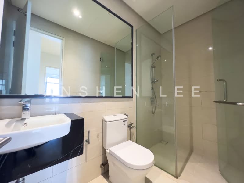 Service Residence for Sale at Service Suites @ Pavilion Embassy - Anshen Lee - Bathroom - PropertyGuru.com.my