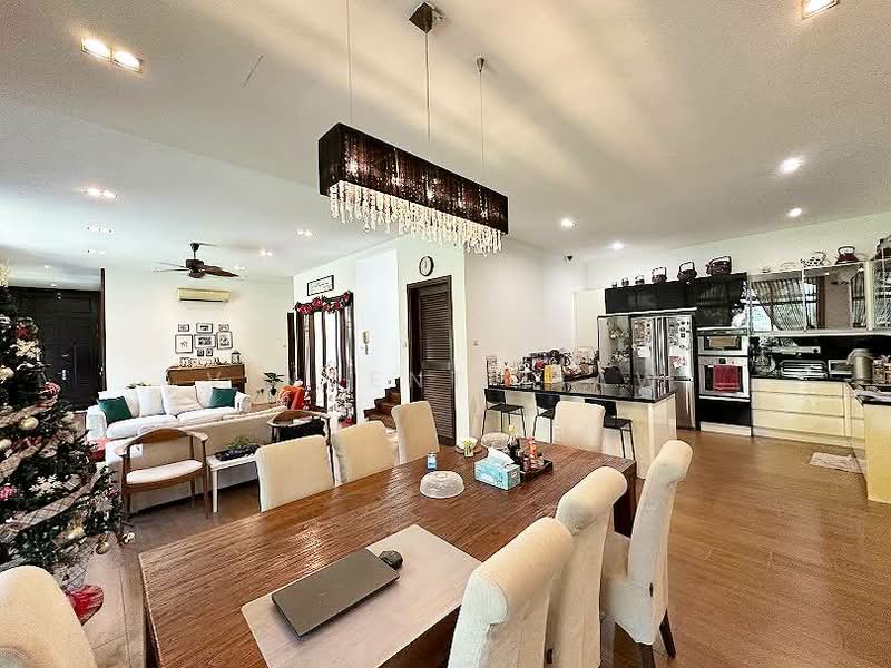 Semi-Detached House for Sale in Saujana (Selangor) - Vincent Liaw - Living Room - PropertyGuru.com.my