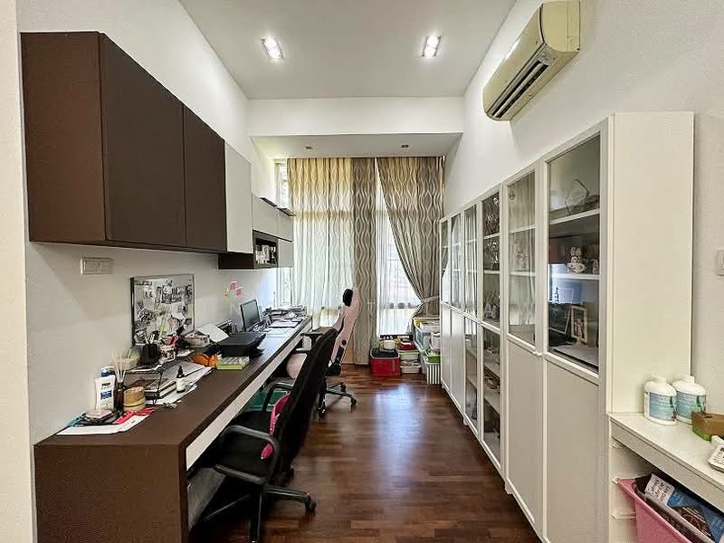 Semi-Detached House for Sale in Saujana (Selangor) - Vincent Liaw - Study - PropertyGuru.com.my