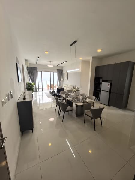 Kondominium untuk Dijual di Royal Strand @ Country Garden Danga Bay - Jack Liew - PropertyGuru.com.my