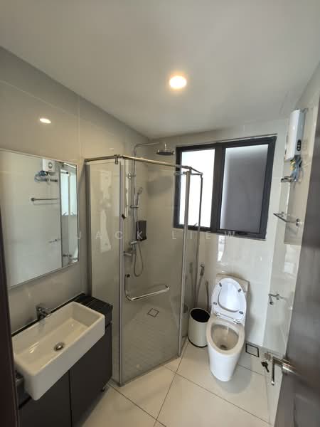 Kondominium untuk Dijual di Royal Strand @ Country Garden Danga Bay - Jack Liew - PropertyGuru.com.my