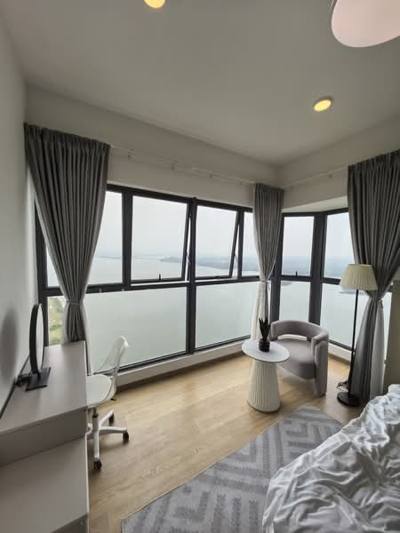 Kondominium untuk Dijual di Royal Strand @ Country Garden Danga Bay - Jack Liew - PropertyGuru.com.my