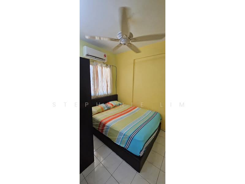 Pangsapuri untuk Disewa di Symphony Park - Stephanie Lim - Bedroom - PropertyGuru.com.my