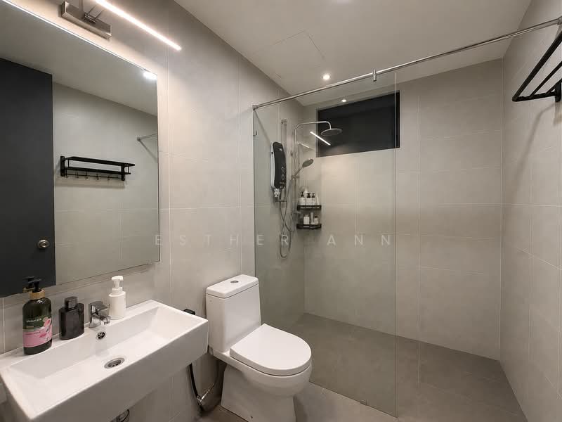 Condominium for Sale at Ken Rimba Condominium 1 - Esther Ann - Master Bathroom - PropertyGuru.com.my