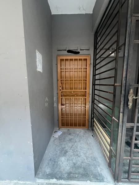 Flat for Sale at Taman Pulai Utama - Afandi Rashid - PropertyGuru.com.my