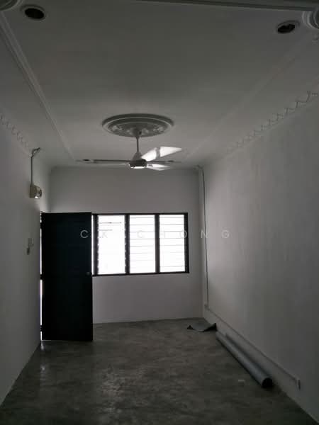 1-storey Terraced House for Sale in Taman Bukit Kuchai (Bandar Kinrara) - CK Chong - Interior - PropertyGuru.com.my