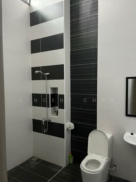 Rumah Kluster untuk Disewa di Taman Nusa Bestari (Iskandar Puteri (Nusajaya)) - Vincent Chan - Bathroom - PropertyGuru.com.my