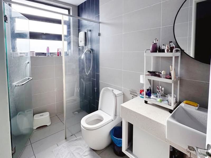 Service Residence for Rent at The Cruise Residence - Kow Tze Fui - Bathroom - PropertyGuru.com.my