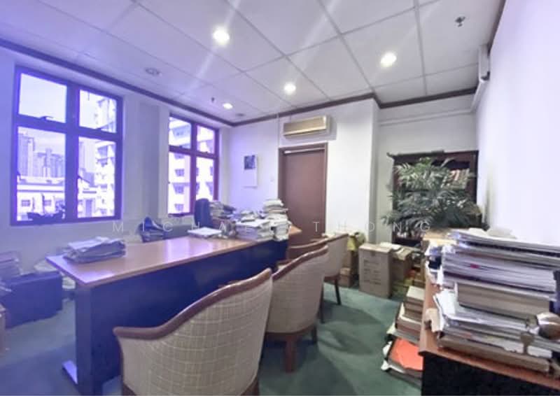 Office for Sale in Damansara Intan (Petaling Jaya) - Michael Thong - Private Room 4 - PropertyGuru.com.my