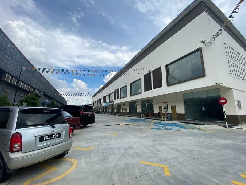 Rumah Niaga untuk Disewa di Seksyen U9 (Shah Alam) - Aida Ali - Exterior - PropertyGuru.com.my