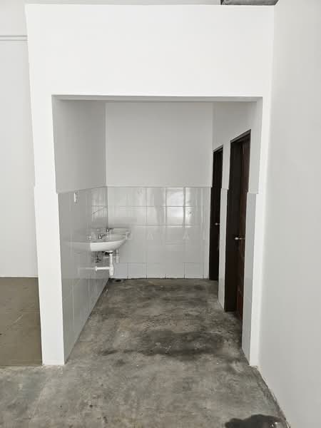 Rumah Niaga untuk Disewa di Seksyen U9 (Shah Alam) - Aida Ali - Interior - PropertyGuru.com.my