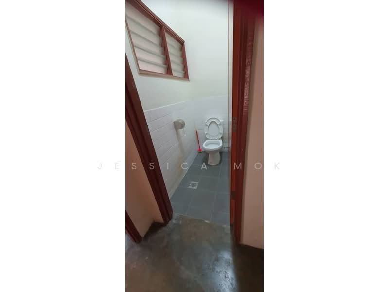 Rumah Teres 1 Tingkat untuk Dijual di Taman Sri Serdang (Seri Kembangan) - Jessica Mok - Bathroom - PropertyGuru.com.my
