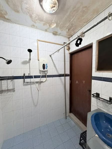 Rumah Teres 1 Tingkat untuk Dijual di Taman Melodies (Johor Bahru) - Alviss Tay - Bathroom - PropertyGuru.com.my