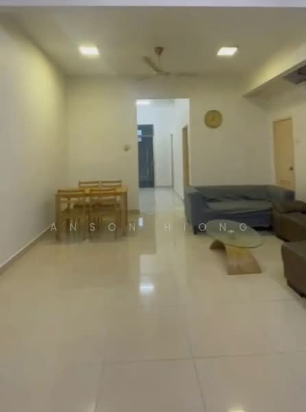 Rumah Teres 2 Tingkat untuk Disewa di Mutiara Rini (Skudai) - Anson Hiong - Living Room - PropertyGuru.com.my