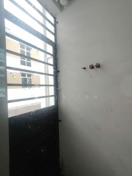 Townhouse for Rent in Bandar Cemerlang (Ulu Tiram) - Kavin Tan - Exterior - PropertyGuru.com.my