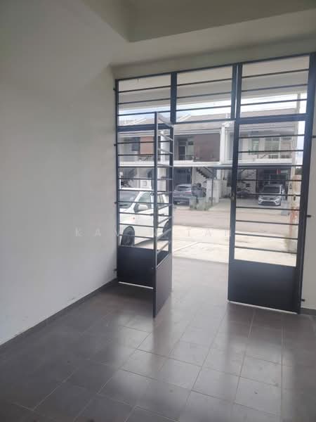 Townhouse for Rent in Bandar Cemerlang (Ulu Tiram) - Kavin Tan - PropertyGuru.com.my