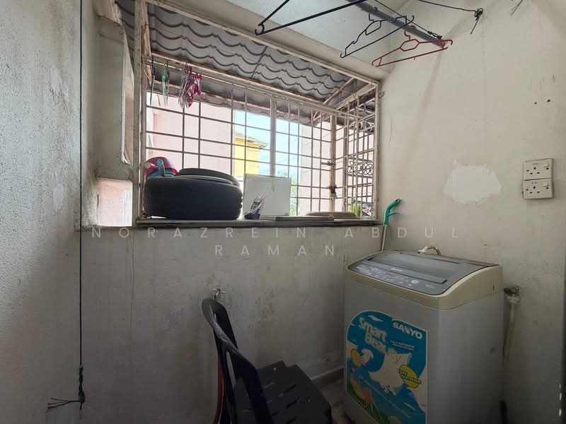 Apartment for Sale at Astana Alam Apartment 3 - Norazrein Abdul Raman - Interior - PropertyGuru.com.my