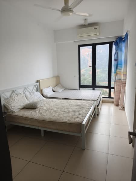 Servis Apartment untuk Disewa di Midhills - Kim L. Law - Bedroom - PropertyGuru.com.my