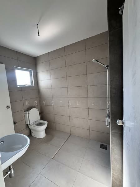 2-storey Terraced House for Rent in Bandar Gamuda Cove (Dengkil) - Krystal Lim - Bathroom - PropertyGuru.com.my