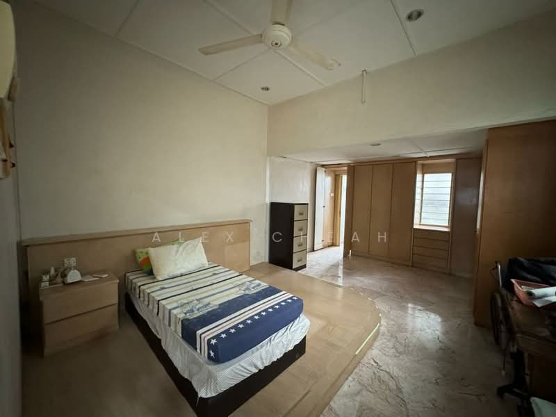 Semi-Detached House for Sale in Paya Terubong (Ayer Itam) - Alex Cheah - Bedroom - PropertyGuru.com.my