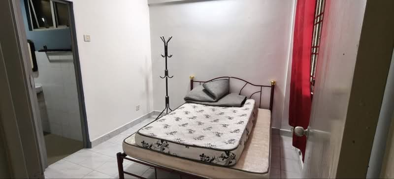 Apartment for Rent at Pangsapuri Persiaran Tanjung - Li Wei - Bedroom - PropertyGuru.com.my
