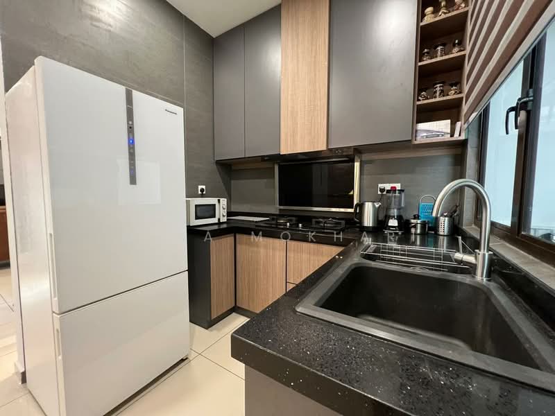 Semi-Detached House for Sale in Puncak Alam (Selangor) - Guna Mokhari - Kitchen - PropertyGuru.com.my