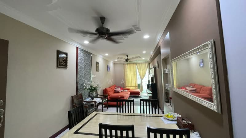 Condominium for Sale at Palma Laguna - Aswad . - Living Room - PropertyGuru.com.my