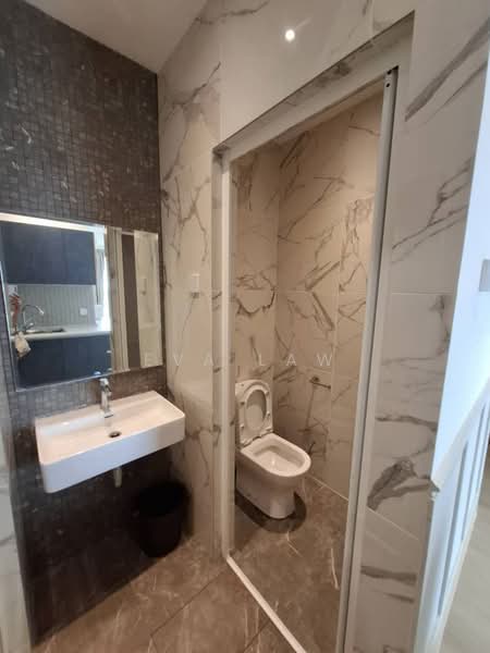 Servis Apartment untuk Disewa di The Grand Subang Jaya SS15 - Eva Law - Bathroom - PropertyGuru.com.my