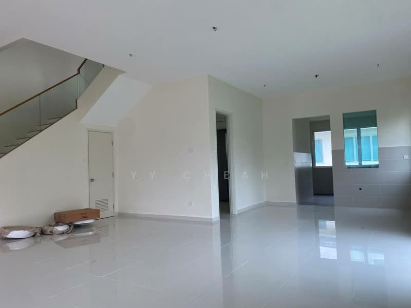 Cluster House for Sale in Sunway City Ipoh (Ulu Kinta) - YY Cheah - Living Room - PropertyGuru.com.my