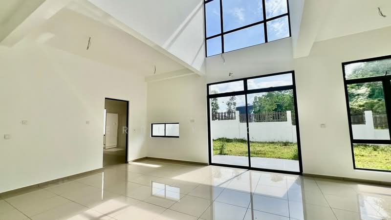 Cluster House for Sale in Horizon Hills (Iskandar Puteri (Nusajaya)) - Derrick Wong - Living Room - PropertyGuru.com.my