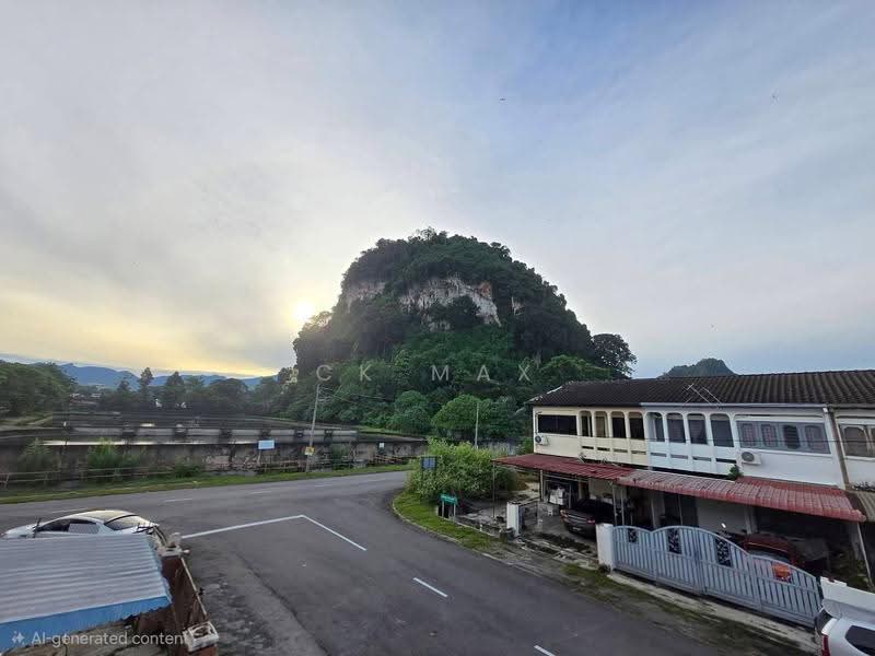 2-storey Terraced House for Sale in Taman Ipoh Timur (Ipoh) - Ck Max - Exterior - PropertyGuru.com.my