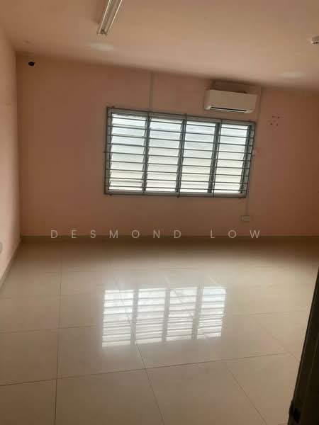 Warehouse for Rent in Kampung Sungai Lalang (Semenyih) - Desmond Low - Interior - PropertyGuru.com.my
