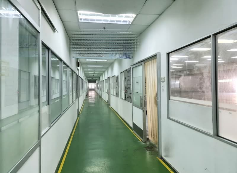 Factory for Sale in Taman Perindustrian Bayan Lepas (Bayan Lepas) - Sunny Loo - Corridor - PropertyGuru.com.my