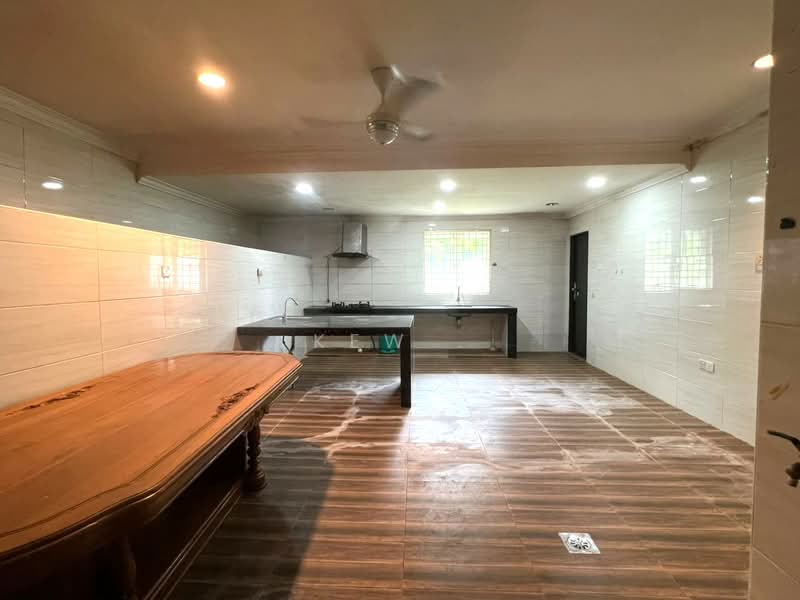 Semi-Detached House for Sale in Selayang Baru (Selayang) - Kew . - Kitchen - PropertyGuru.com.my