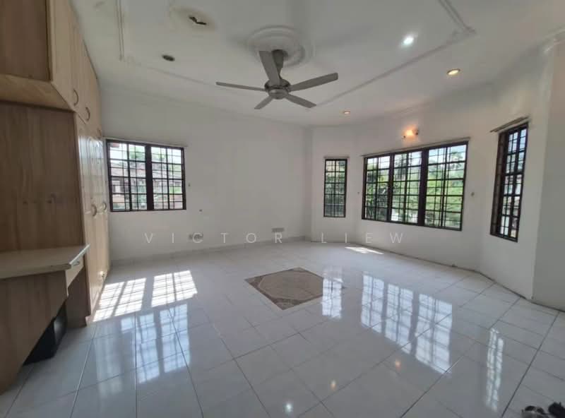 Rumah Teres 2 Tingkat untuk Dijual di Seksyen 7 (Kota Damansara) - Victor Liew - Bedroom - PropertyGuru.com.my