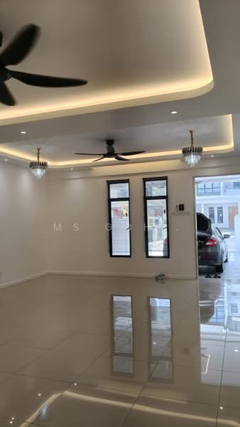 Rumah Bandar untuk Disewa di Taman Akasia (Semenyih) - Ms Goh . - Living Room - PropertyGuru.com.my