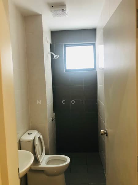 Rumah Bandar untuk Disewa di Taman Akasia (Semenyih) - Ms Goh . - Bathroom - PropertyGuru.com.my