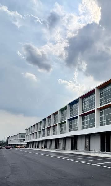 Kedai untuk Disewa di Bandar Dato Onn (Tebrau) - Joyce Ong - Exterior - PropertyGuru.com.my