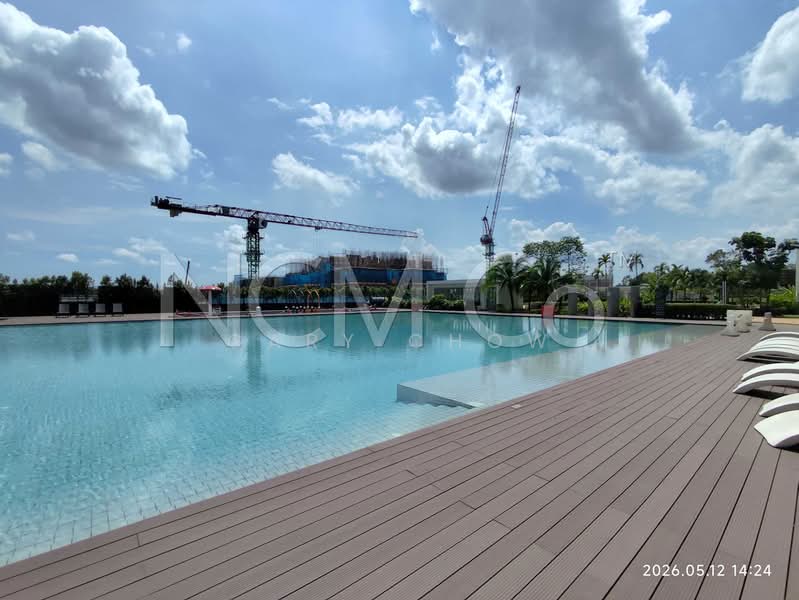 Condominium for Sale at Lakefront Residence - Gary Chow - Pool - PropertyGuru.com.my