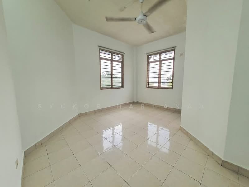 Pangsapuri untuk Dijual di Seri Ixora Apartment - Syukor Hartanah - Interior - PropertyGuru.com.my