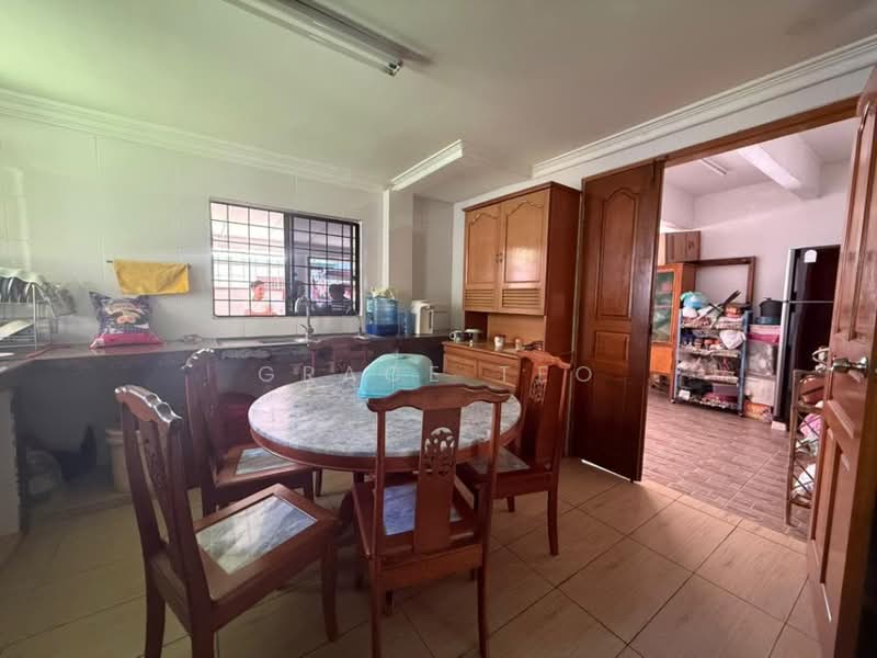 Semi-Detached House for Sale in Kota Kinabalu (Sabah) - Grace Teo - Kitchen - PropertyGuru.com.my