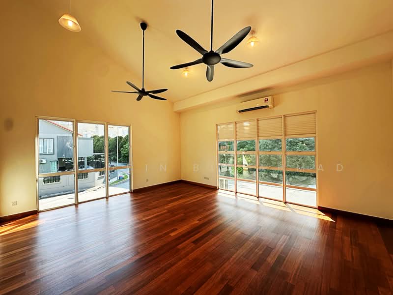 Semi-Detached House for Sale in Alam Damai (Cheras) - Aizuddin bin Ahmad - Living Room - PropertyGuru.com.my