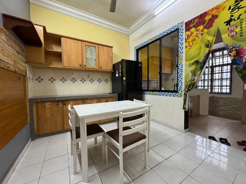 2-storey Terraced House for Sale in Ipoh (Perak) - Catherine Chin - Kitchen - PropertyGuru.com.my