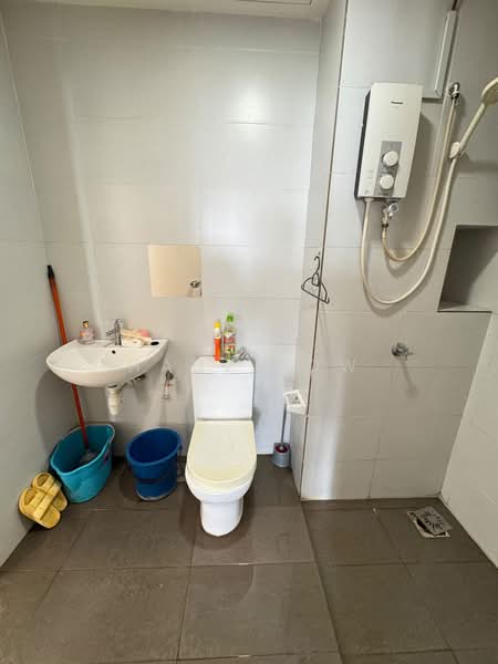 Servis Apartment untuk Disewa di Sk One Residence - Hanz Low - Bathroom - PropertyGuru.com.my