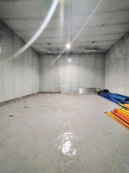 Warehouse for Rent in Hicom - Glenmarie Industrial Park (Shah Alam) - Ray Lee - Interior - PropertyGuru.com.my