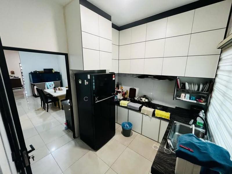 2-storey Terraced House for Sale in Anjung Bercham Utara (Ipoh) - Ck Max - Kitchen - PropertyGuru.com.my