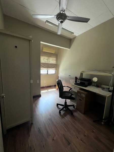 2-storey Terraced House for Sale in Taman Kelana Idaman (Ara Damansara) - Bee Seng Chia - PropertyGuru.com.my