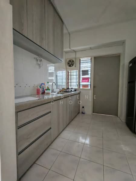 Condominium for Rent at Marina Bay Condominium - Sherlene Choo - Kitchen - PropertyGuru.com.my